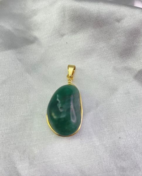Imagem de Pingente pedra verde natural  - 0207941
